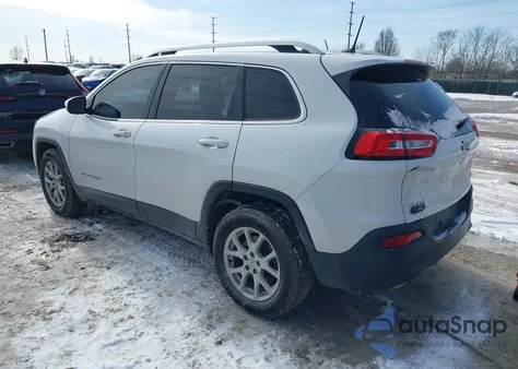 2017 Jeep Cherokee Latitude 4X4 z USA, uszkodzony, nr VIN 1C4PJMCS4HW614669